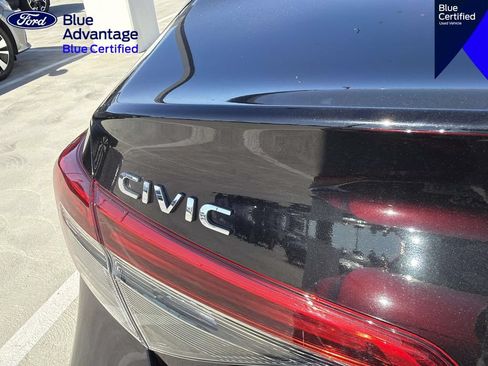Used 2023 Honda Civic Sport image 20