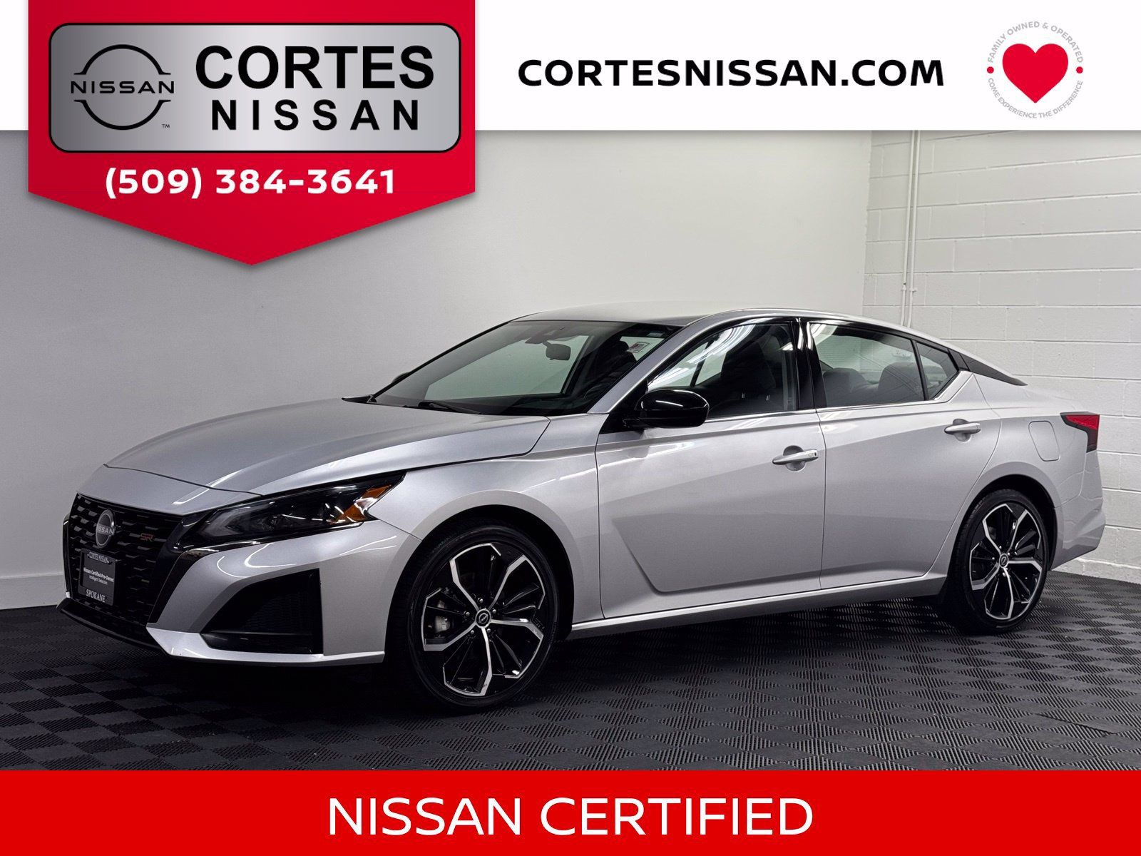 Certified 2024 Nissan Altima 2.5 SR FWD image 1