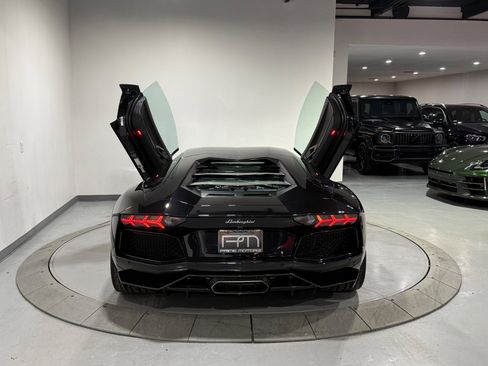Used 2014 Lamborghini Aventador LP 700-4 image 33
