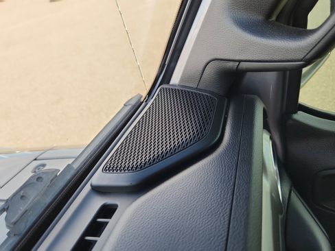 Used 2020 Jeep Gladiator Overland image 25