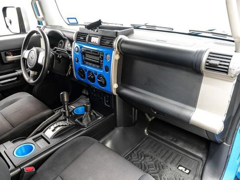 Used 2007 Toyota FJ Cruiser 4WD image 14