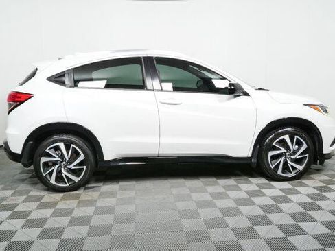 Used 2020 Honda HR-V Sport image 12