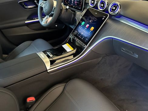 New 2025 Mercedes-Benz C 300 4MATIC Sedan image 18