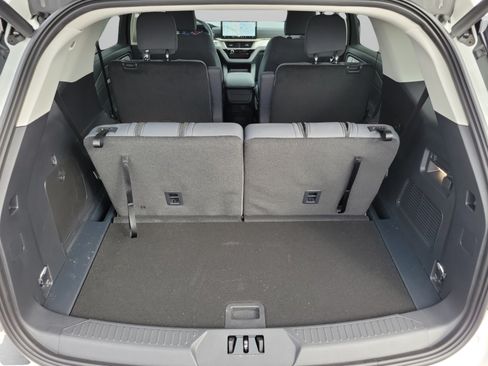 New 2026 Ford Explorer Active AWD/4WD image 7
