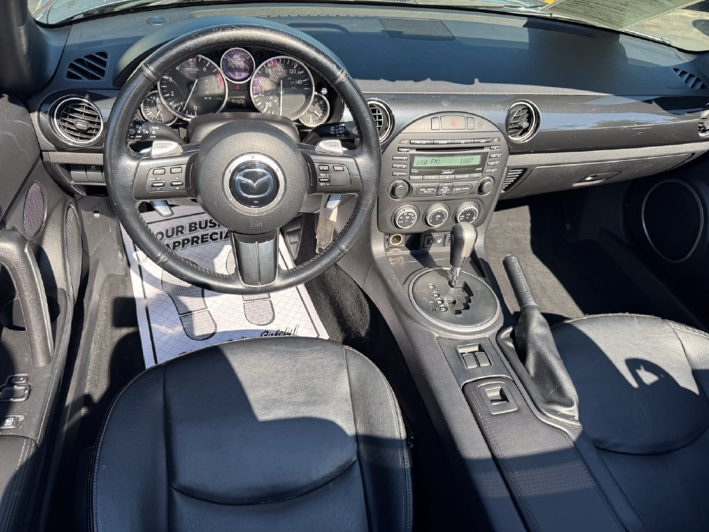 Used 2014 MAZDA MX-5 Miata Grand Touring RWD image 19