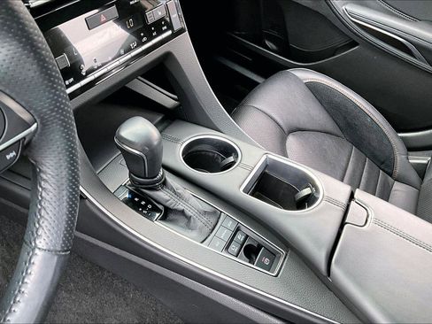 Certified 2021 Toyota Avalon XSE w/ Carpet Mat Package (TMS) image 13