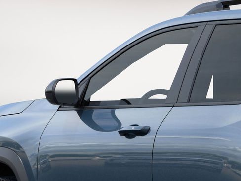 New 2026 Chevrolet Equinox LT w/ Midnight Edition image 13