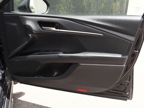 Certified 2025 Toyota Camry SE FWD image 23