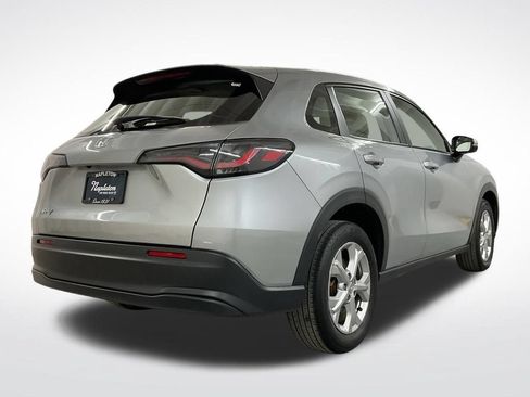 Certified 2024 Honda HR-V LX image 3