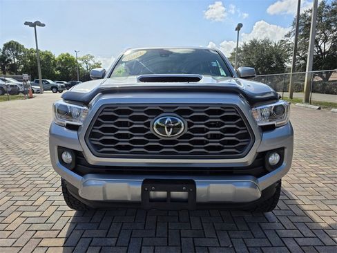Certified 2021 Toyota Tacoma TRD Sport image 2