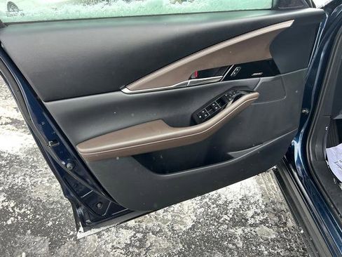 Certified 2025 MAZDA CX-30 AWD 2.5 S w/ Premium Package image 9