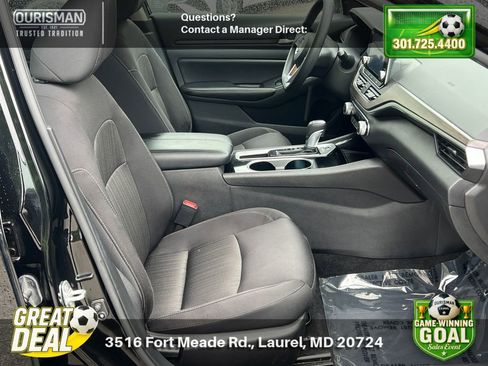 Used 2024 Nissan Altima 2.5 SV FWD image 20