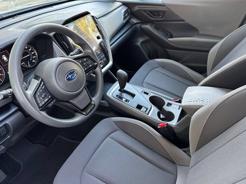 Used 2025 Subaru Crosstrek 2.5i Premium AWD/4WD image 9