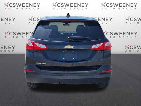 Used 2020 Chevrolet Equinox LS w/ LS Convenience Package image 4
