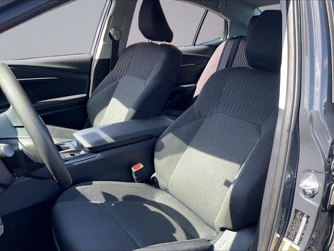 Used 2025 Toyota Camry LE w/ Convenience Package FWD image 26