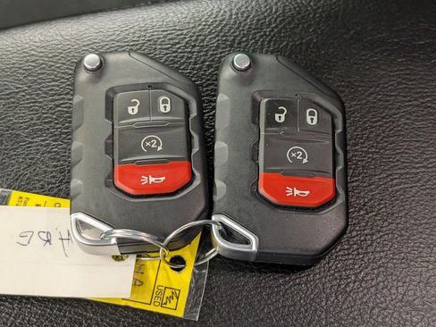 Used 2026 Jeep Wrangler Unlimited Sport AWD/4WD image 26