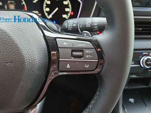 New 2025 Honda Pilot EX-L image 24