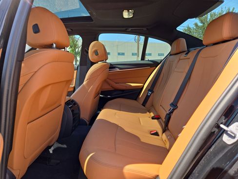 Certified 2023 BMW 530i w/ Convenience Package RWD image 13