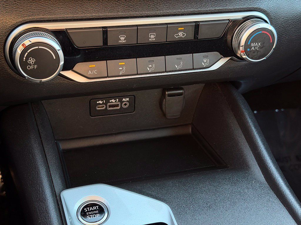 Certified 2025 Nissan Altima 2.5 SV FWD image 27