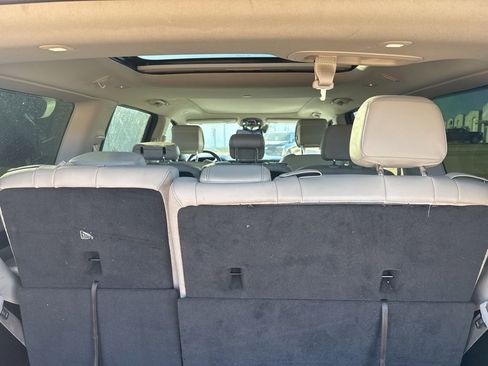 Used 2022 Jeep Wagoneer Series II w/ Premium Group I image 10