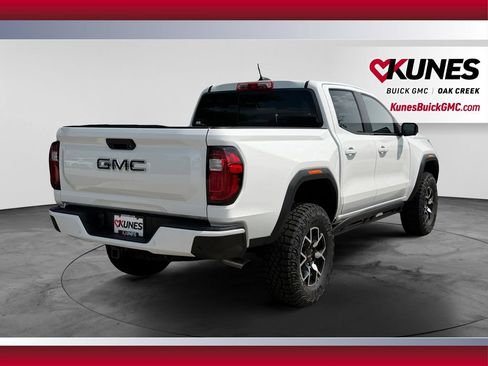Used 2026 GMC Canyon AT4X w/ LPO, Black Badging Package AWD/4WD image 10