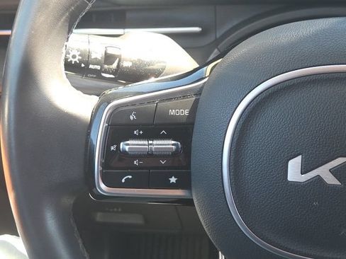 Used 2024 Kia Carnival SX FWD image 40