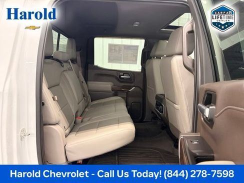 Used 2019 GMC Sierra 1500 SLT w/ SLT Premium Plus Package AWD/4WD image 9
