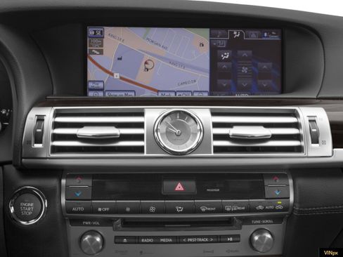 Used 2016 Lexus LS 460 w/ Comfort Package image 8