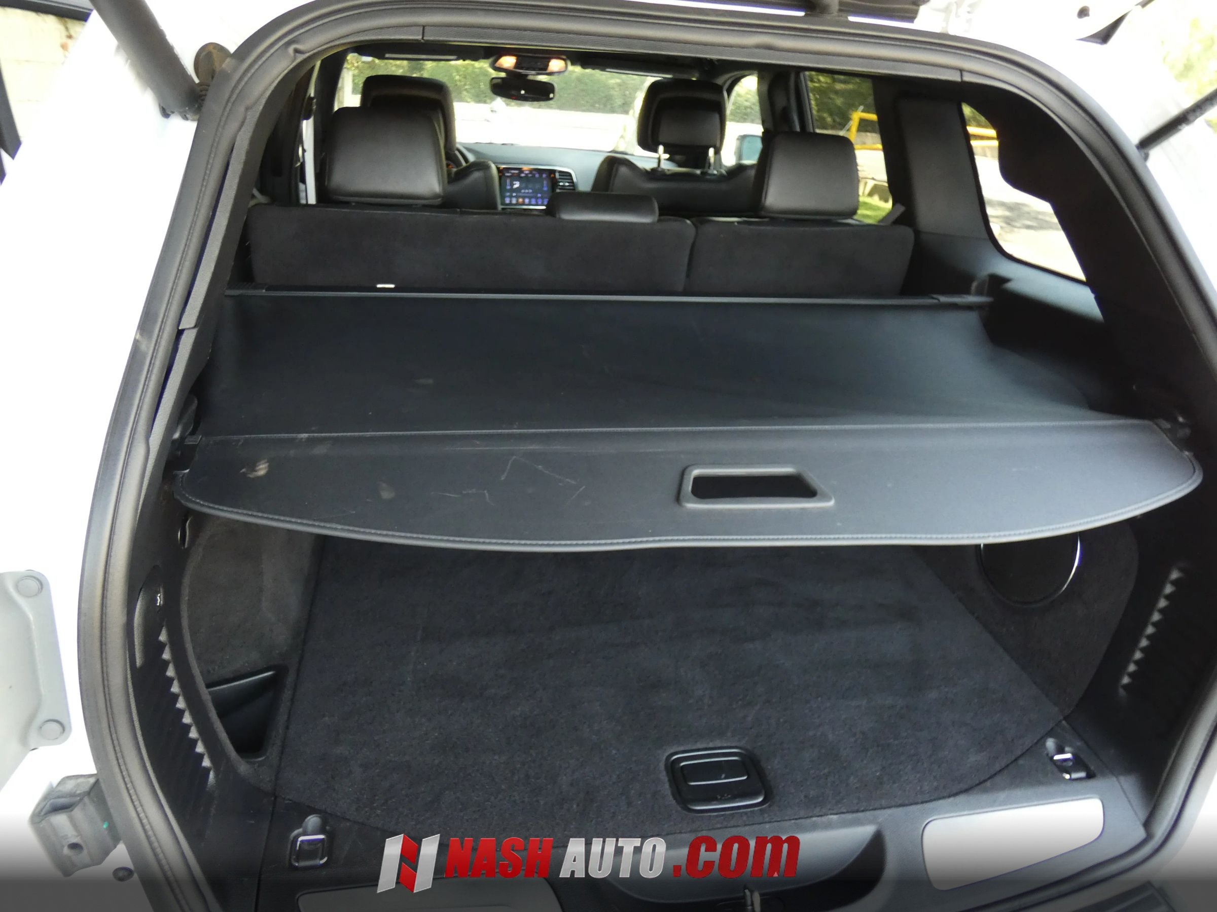 Used 2019 Jeep Grand Cherokee Limited w/ Luxury Group II AWD/4WD image 68