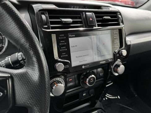 Certified 2024 Toyota 4Runner TRD Off-Road Premium w/ Moonroof Package image 14