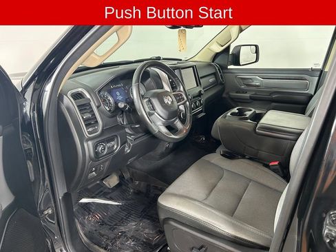 Used 2019 RAM 1500 Big Horn AWD/4WD image 8
