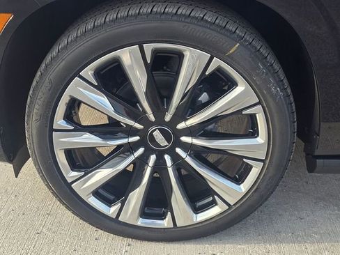 New 2026 Cadillac Escalade ESV Luxury image 9