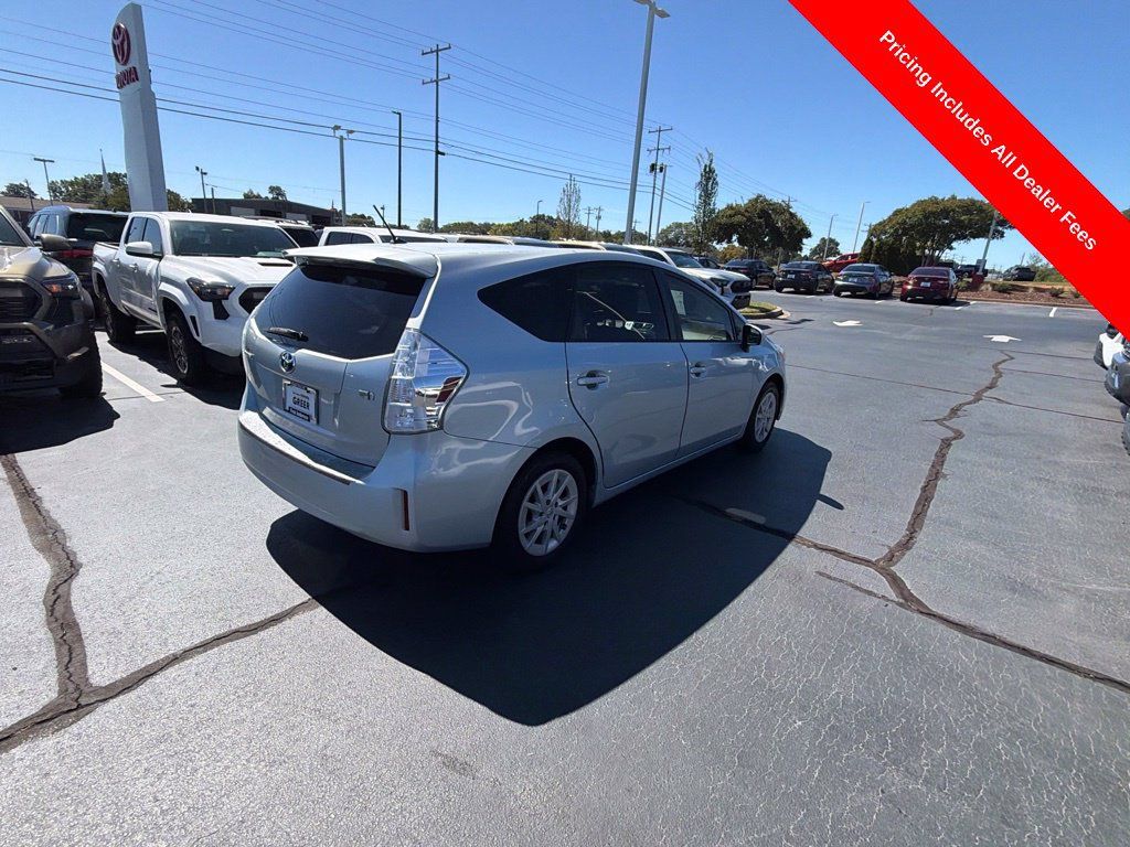 Used 2013 Toyota Prius V Two FWD image 39