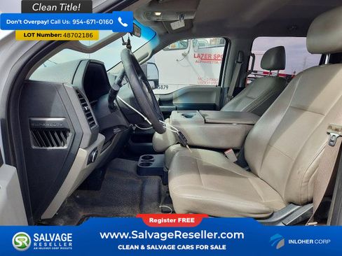 Used 2017 Ford F550 4x4 Crew Cab Super Duty image 9