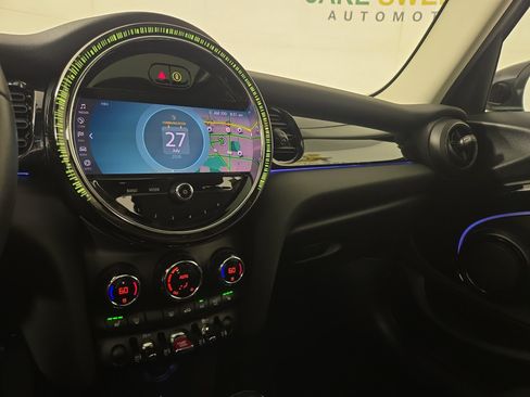 Used 2023 MINI Cooper 4-Door Hardtop FWD image 23