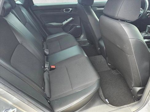Used 2023 Honda Civic Sport image 18