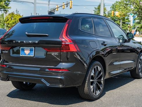 New 2027 Volvo XC60 B5 Plus AWD/4WD image 5