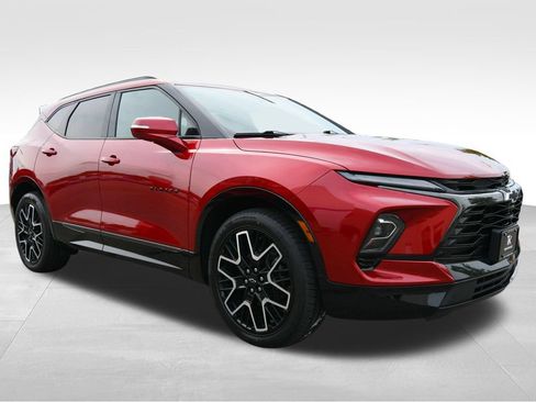 Used 2023 Chevrolet Blazer RS w/ Driver Confidence II Package AWD/4WD image 10