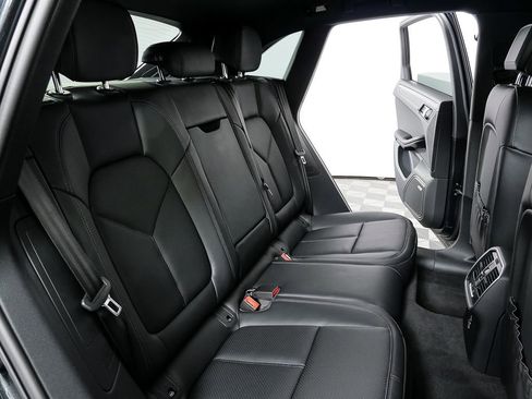 New 2026 Porsche Macan Turbo image 23