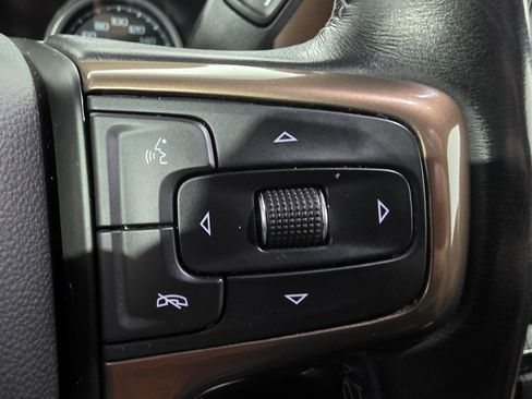 Used 2022 Chevrolet Silverado 1500 High Country w/ Z71 Off-Road Package image 6