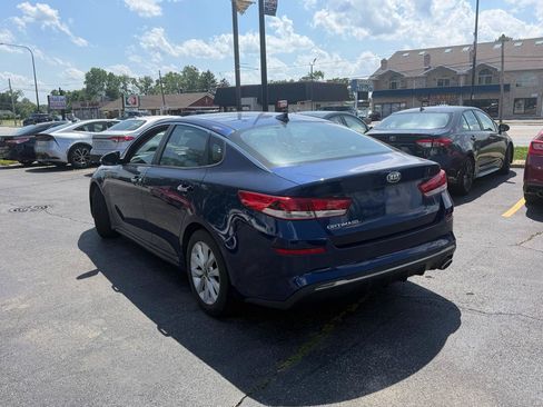 Used 2019 Kia Optima LX FWD image 6
