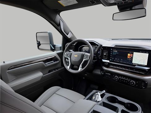 New 2026 Chevrolet Silverado 2500 LT w/ Texas Edition image 15