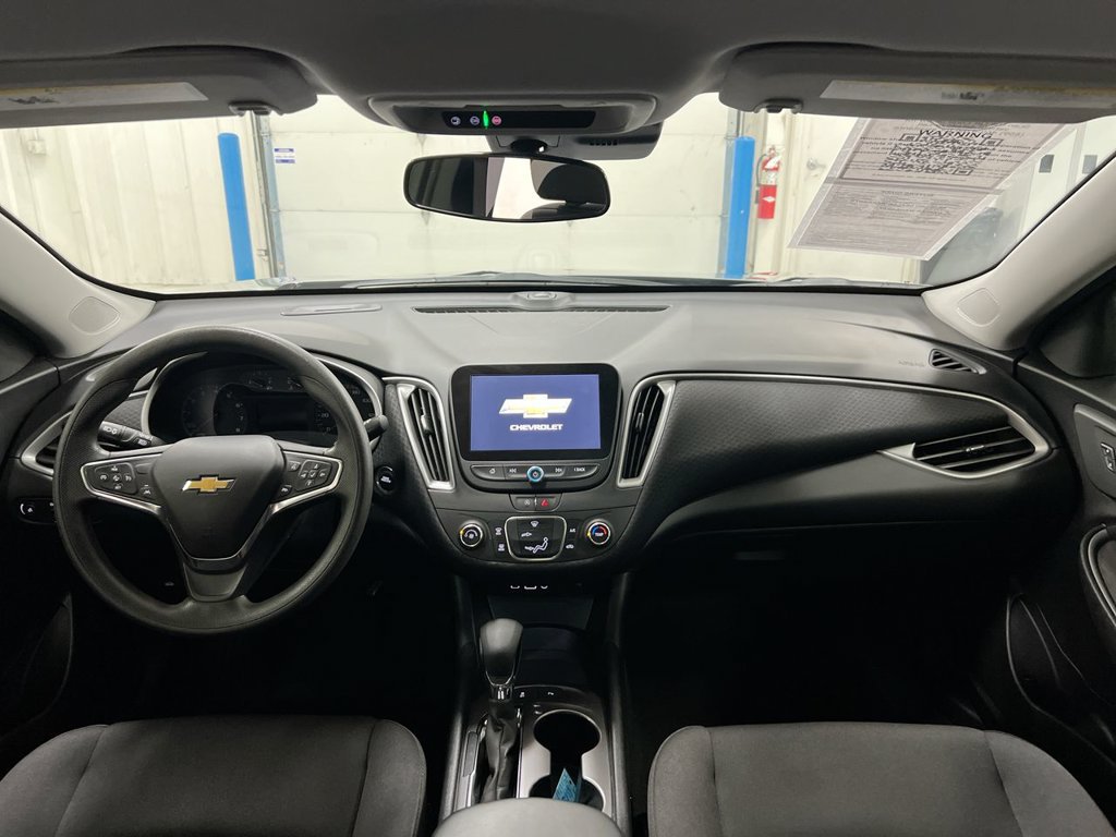Used 2025 Chevrolet Malibu LS FWD image 10