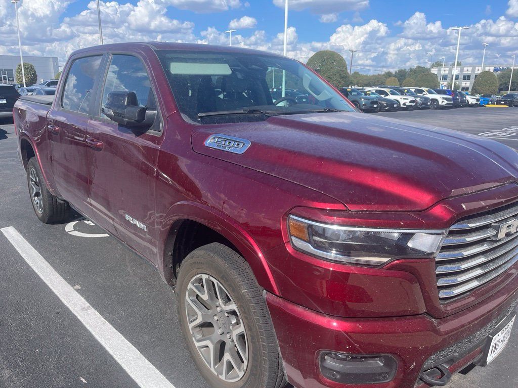 Used 2025 RAM 1500 Laramie w/ Laramie Southwest Edition AWD/4WD image 3