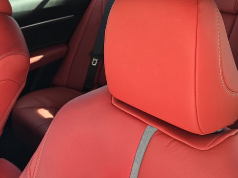 Used 2018 Toyota Camry XSE image 31