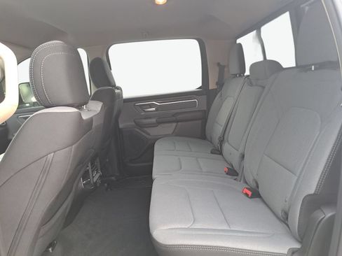 Used 2019 RAM 1500 Big Horn AWD/4WD image 12