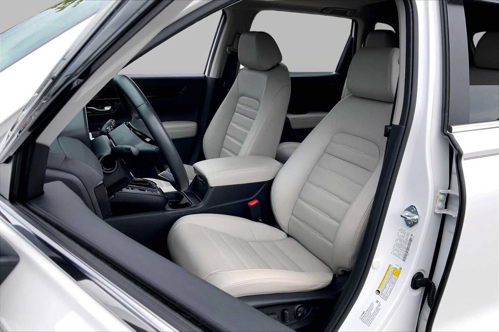 Used 2024 Honda CR-V EX-L image 9