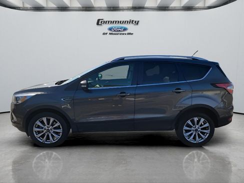 Used 2017 Ford Escape Titanium image 5