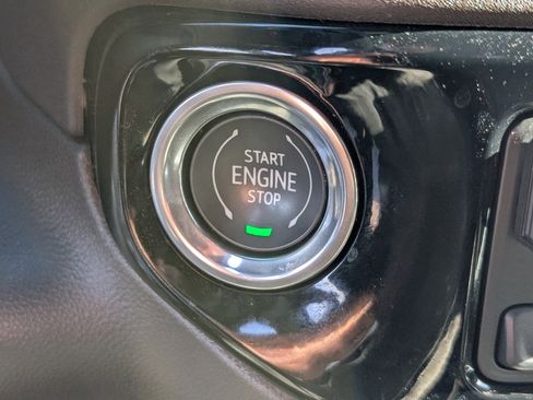 Used 2024 Chevrolet Silverado 1500 LTZ w/ Z71 Off-Road Package image 28