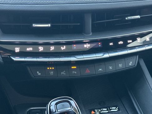 Used 2025 Cadillac CT5 Premium Luxury image 28